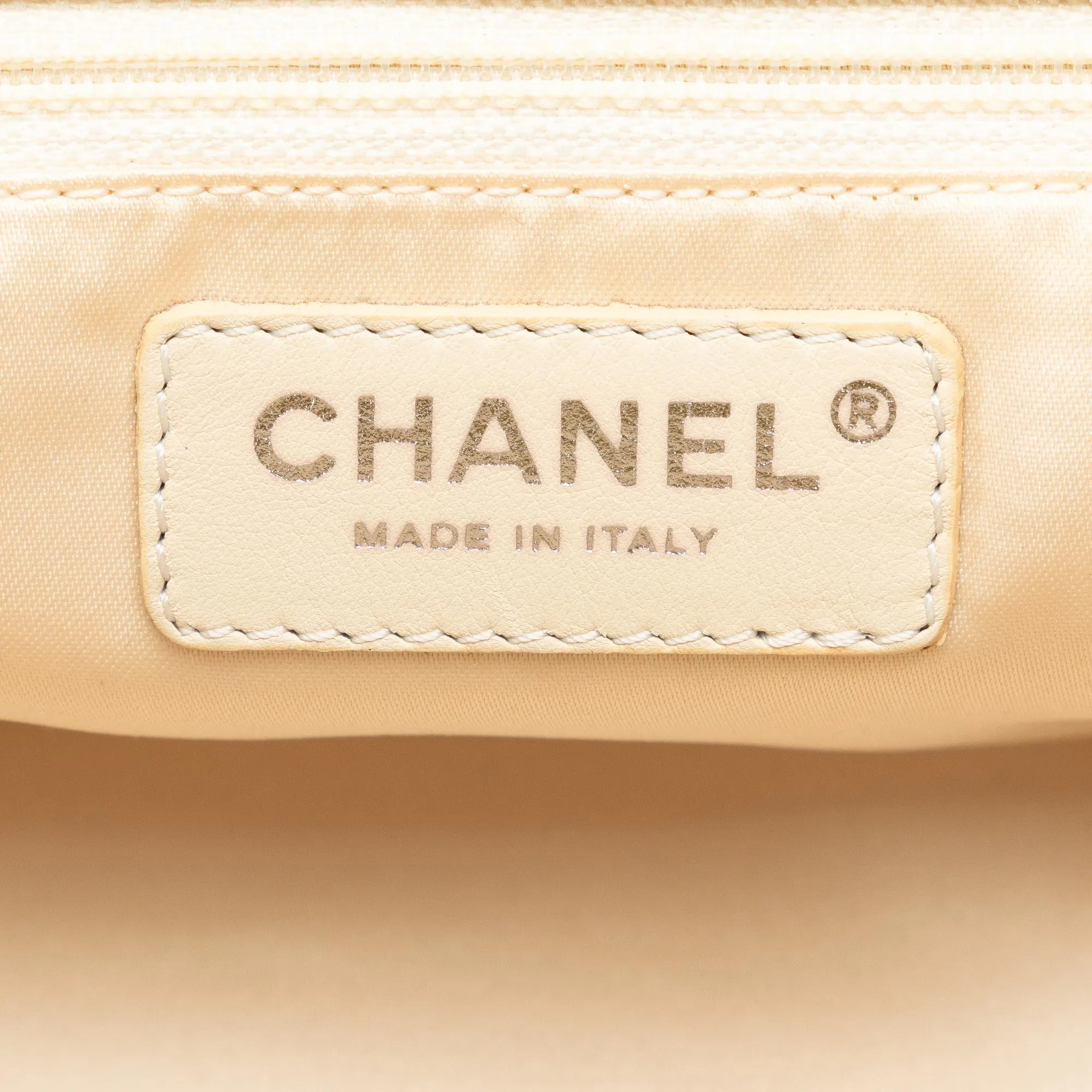 Chanel Accordion East/West (SHG-BiUXuA)