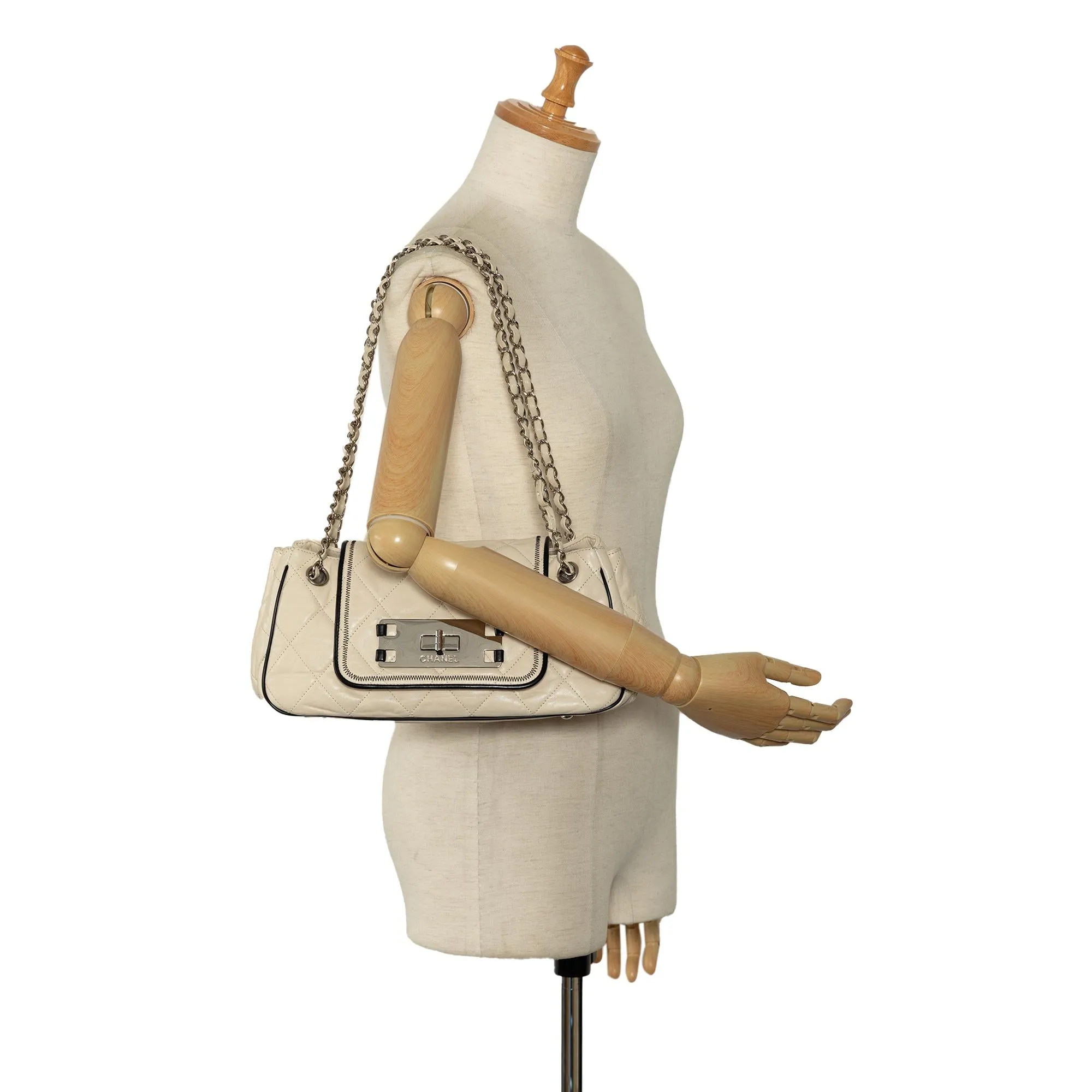 Chanel Accordion East/West (SHG-BiUXuA)