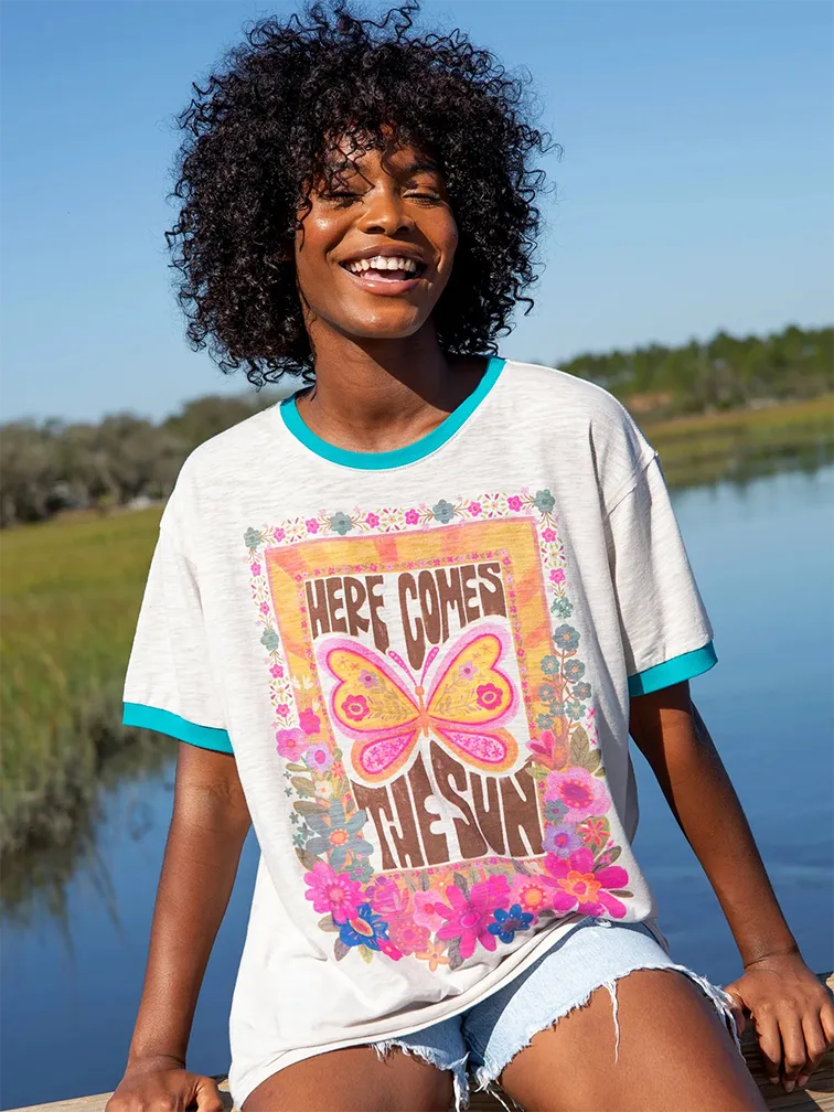 HERE COMES THE SUN RINGER OVERSIZED TEE