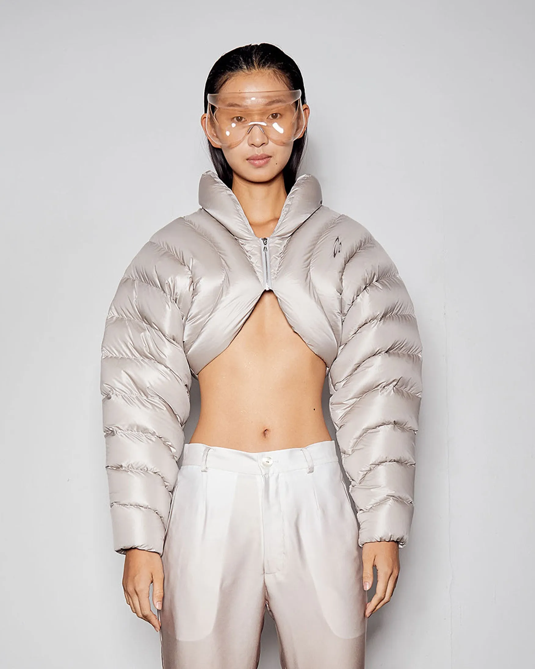 ION CROP PUFFER - BEIGE