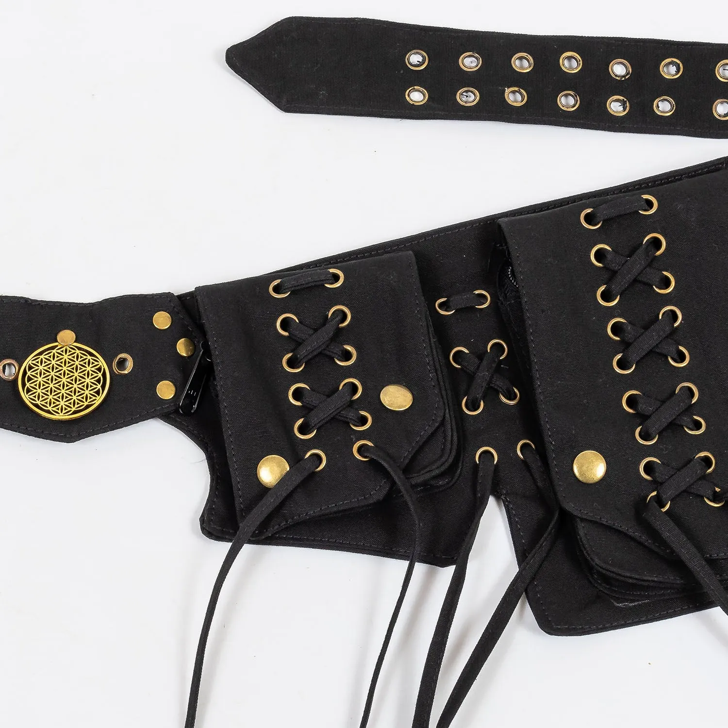 Multi Pocket Belt With Lacing